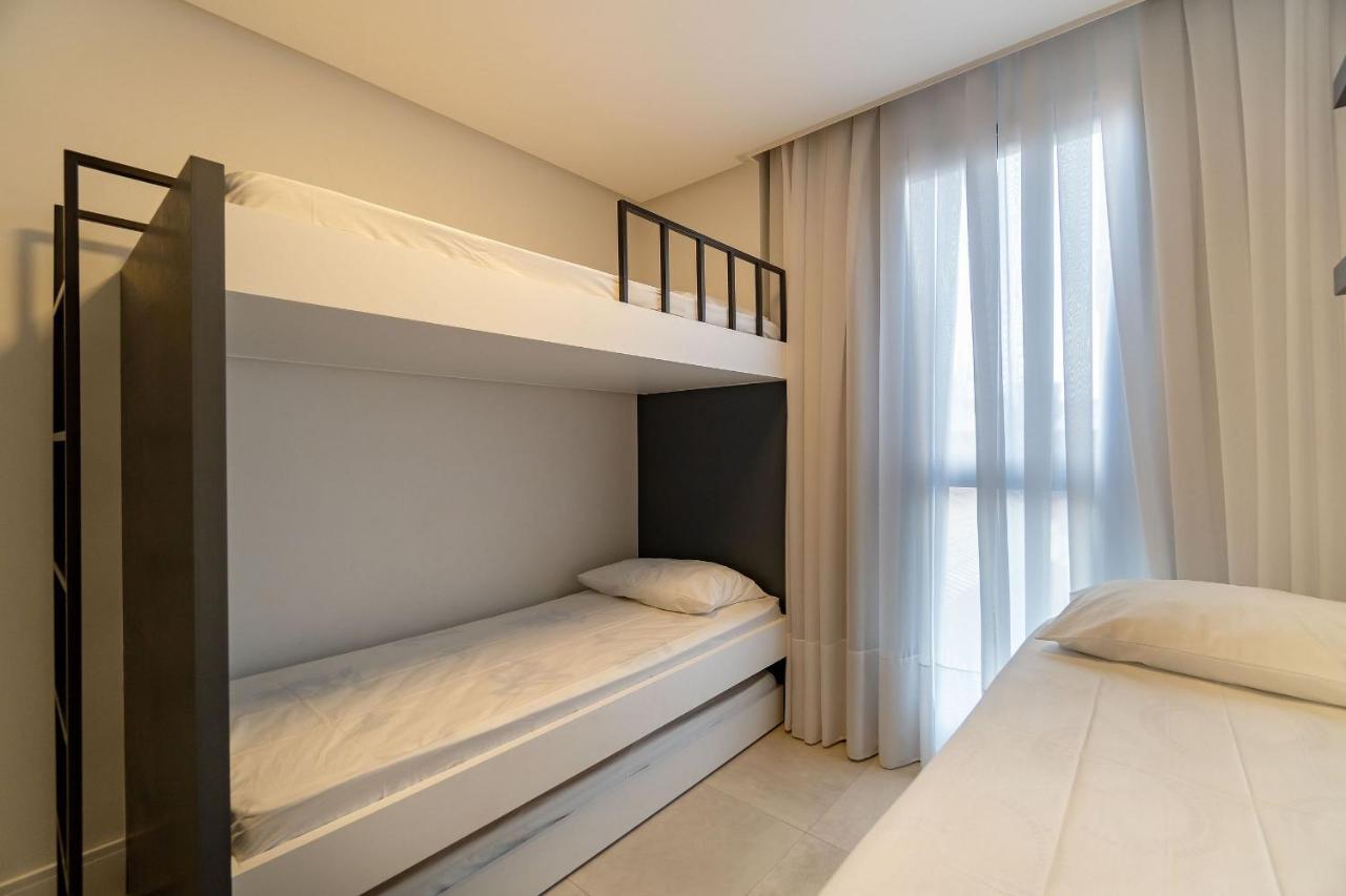 Porto Madero - Apartamento Alto Padrao Em Condo Com Piscina Bombinhas Dış mekan fotoğraf